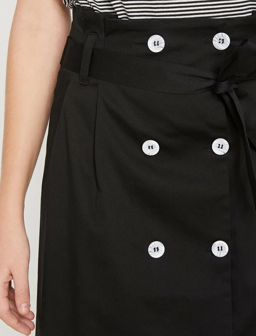 11880 Black Button Detaied Midi Skirt