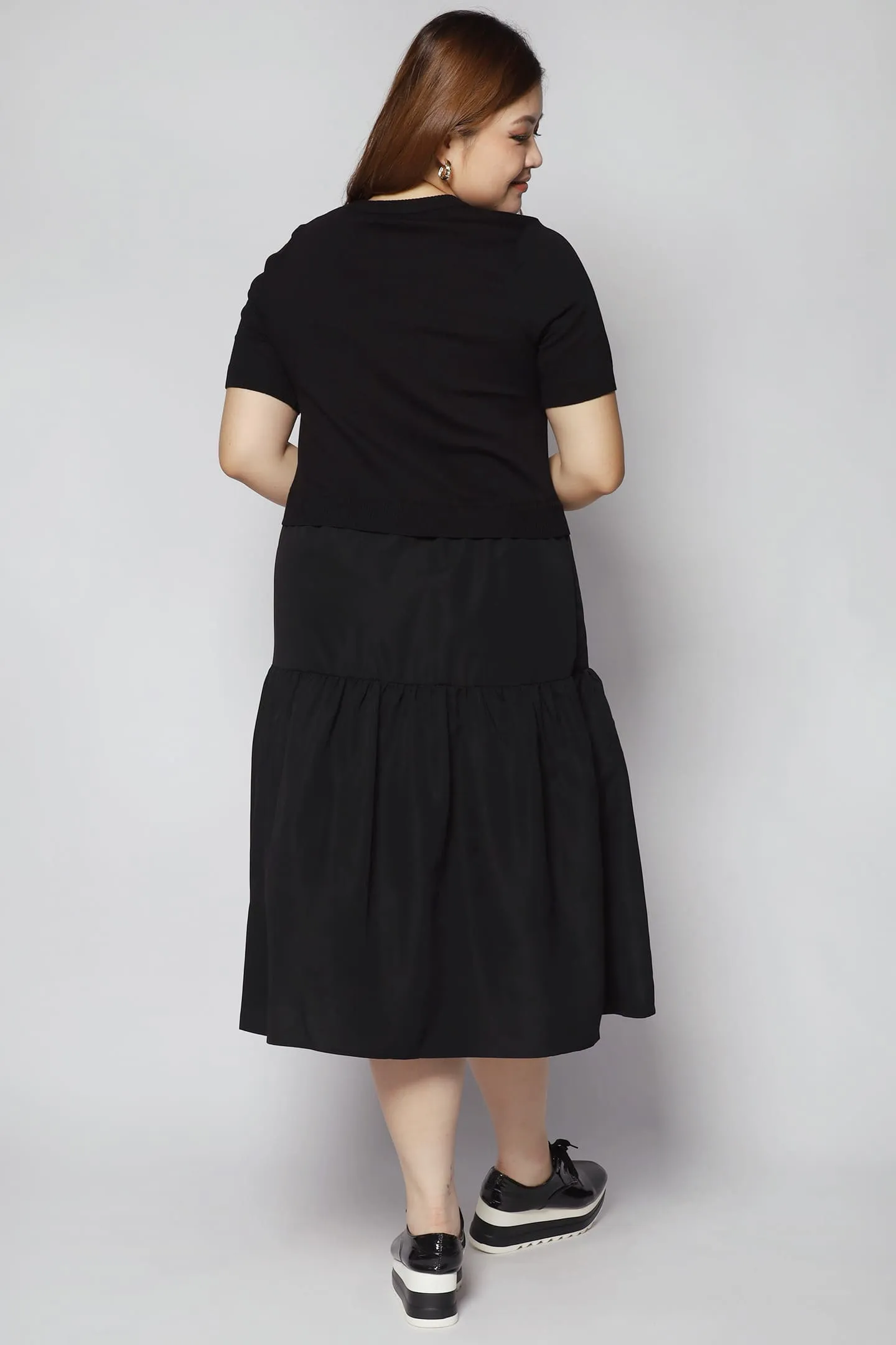 Backorders Seraphina Dress in Black