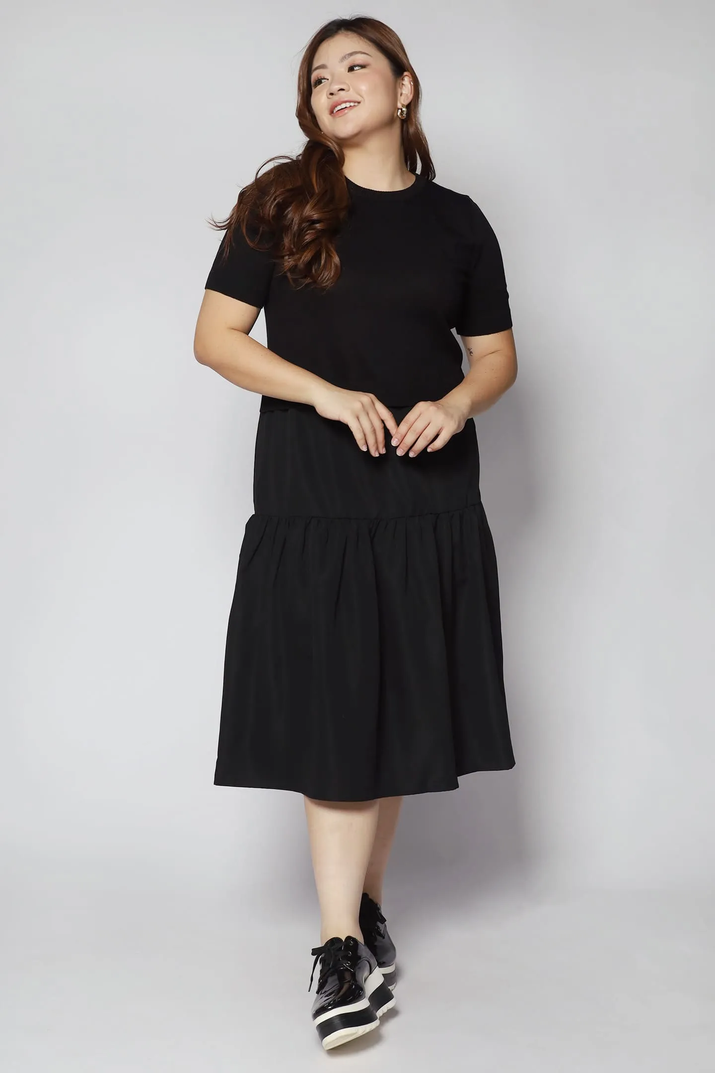 Backorders Seraphina Dress in Black