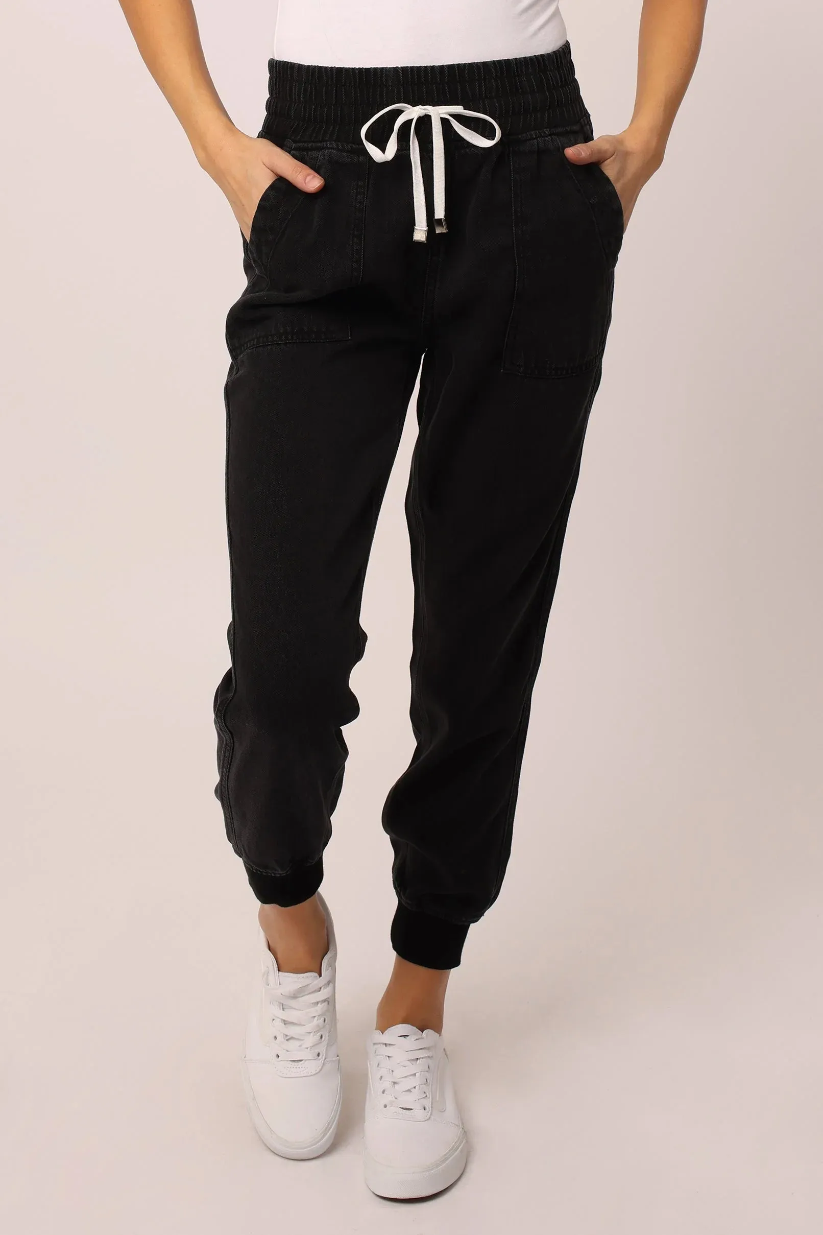 Dear John Jacey Super High Rise Cropped Jogger Pants Black