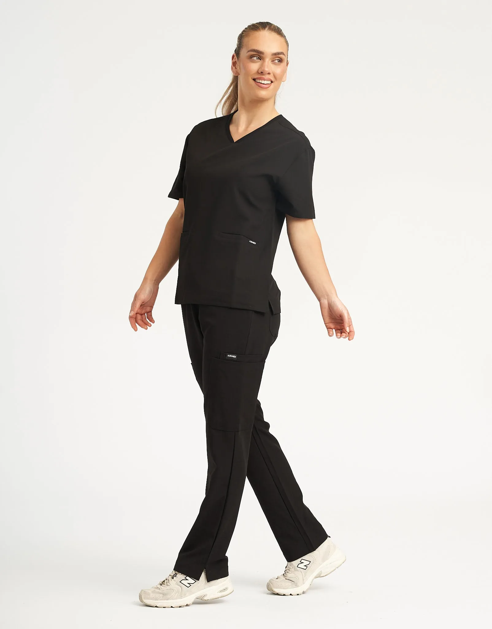 Essential Multi-Pocket Scrub Pants - Black