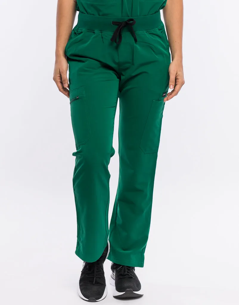 Essential Multi-Pocket Scrub Pants - Evergreen