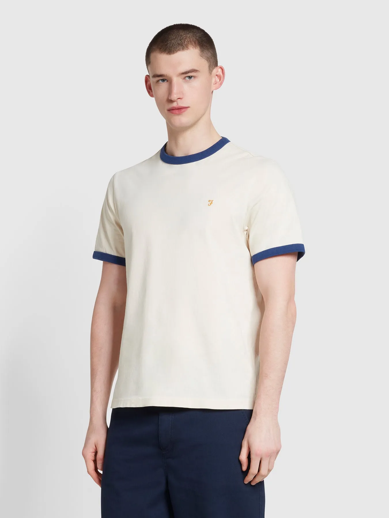 Groves Regular Fit T-Shirt In Fog