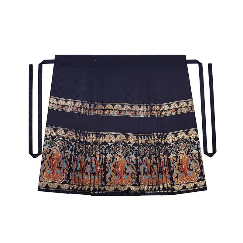 Song Dynasty Embroidered Horse Skirt Mamianqun and Blouse