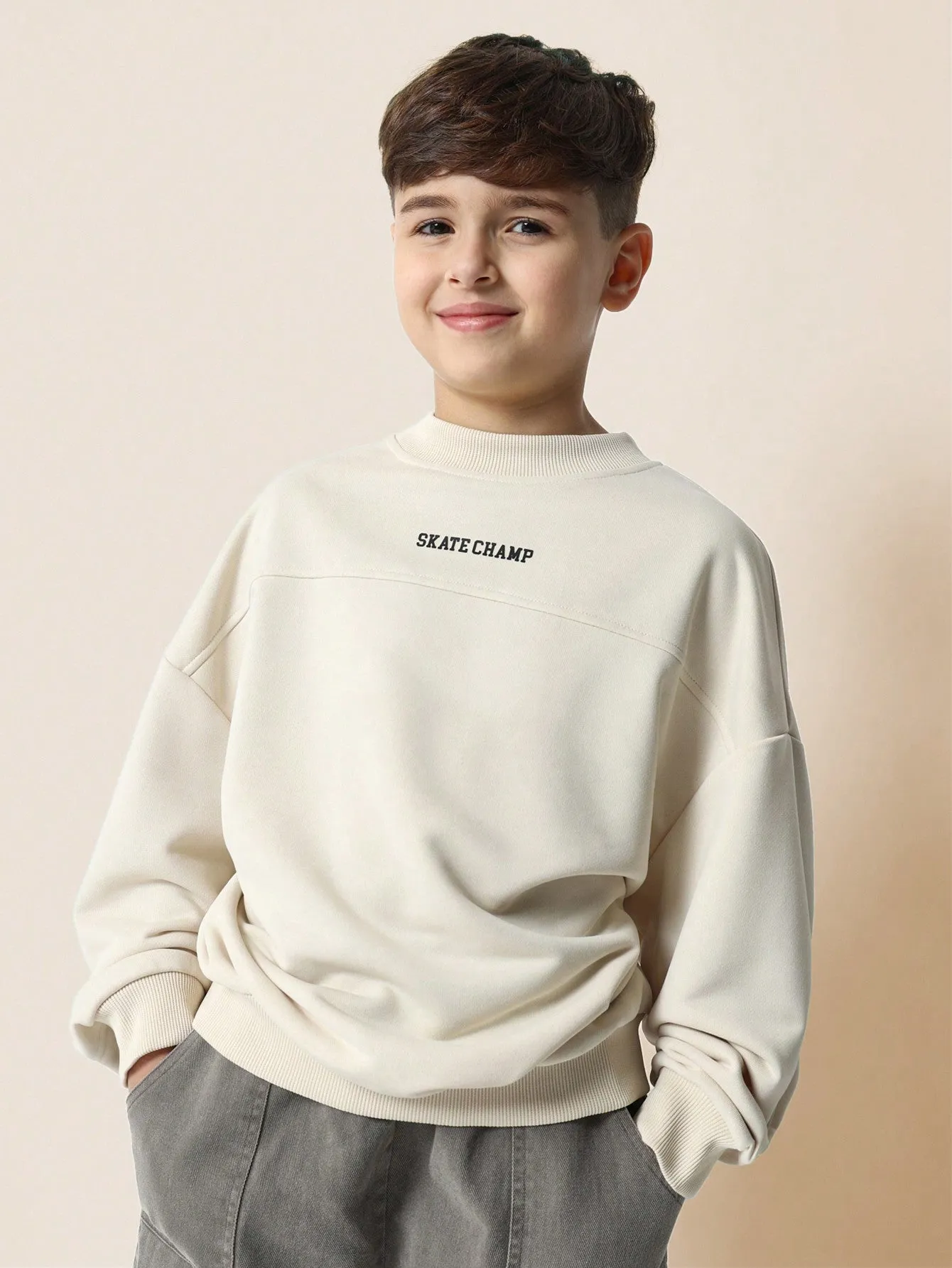 Tween Boys Daily Wear Crew Neck Skate Champ Sweatshirt And Washed Cargo Pant 2 Piece Set