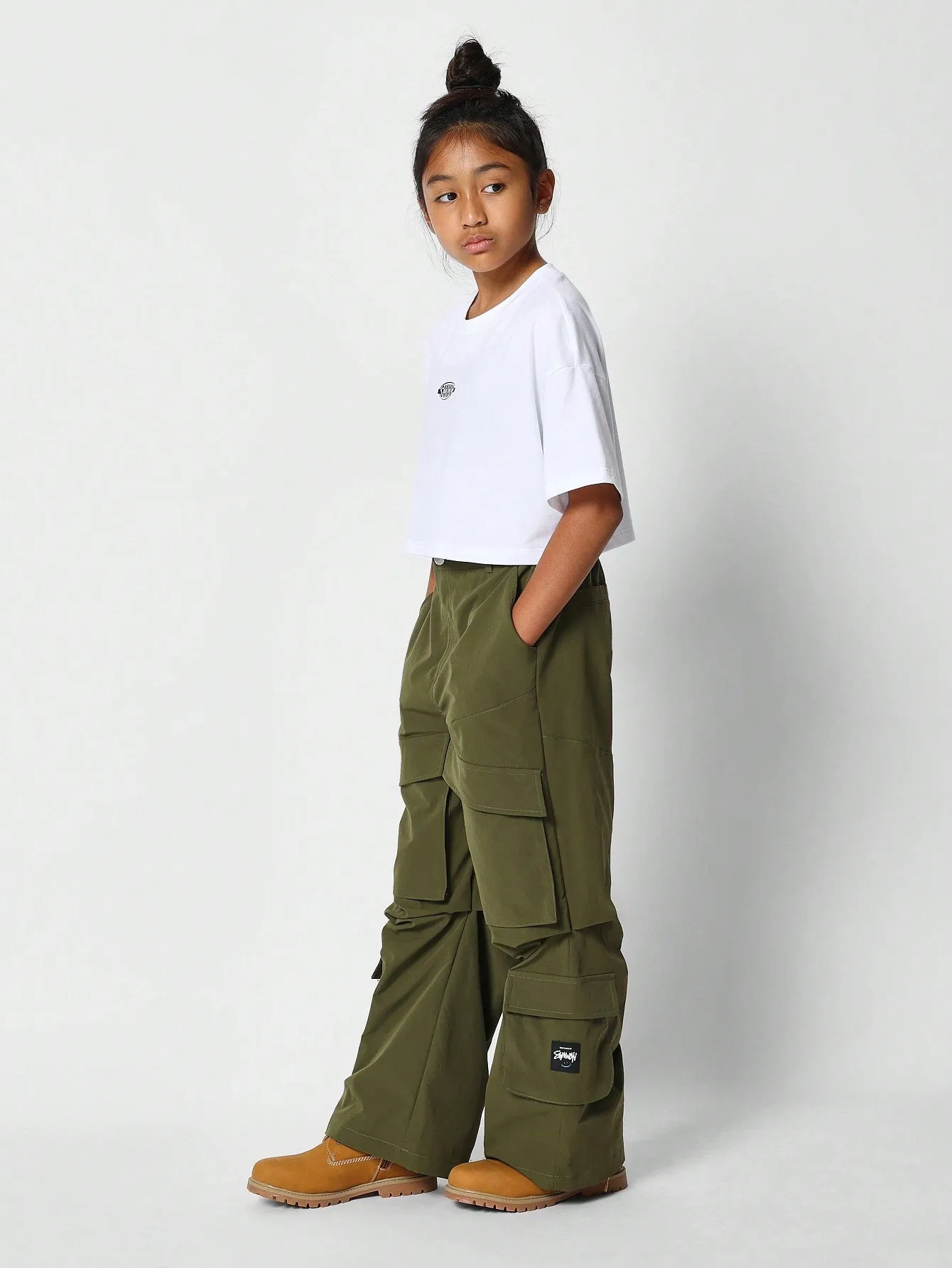 Tween Girls Crop Fit Tee And Cargo Pant 2 Piece Set