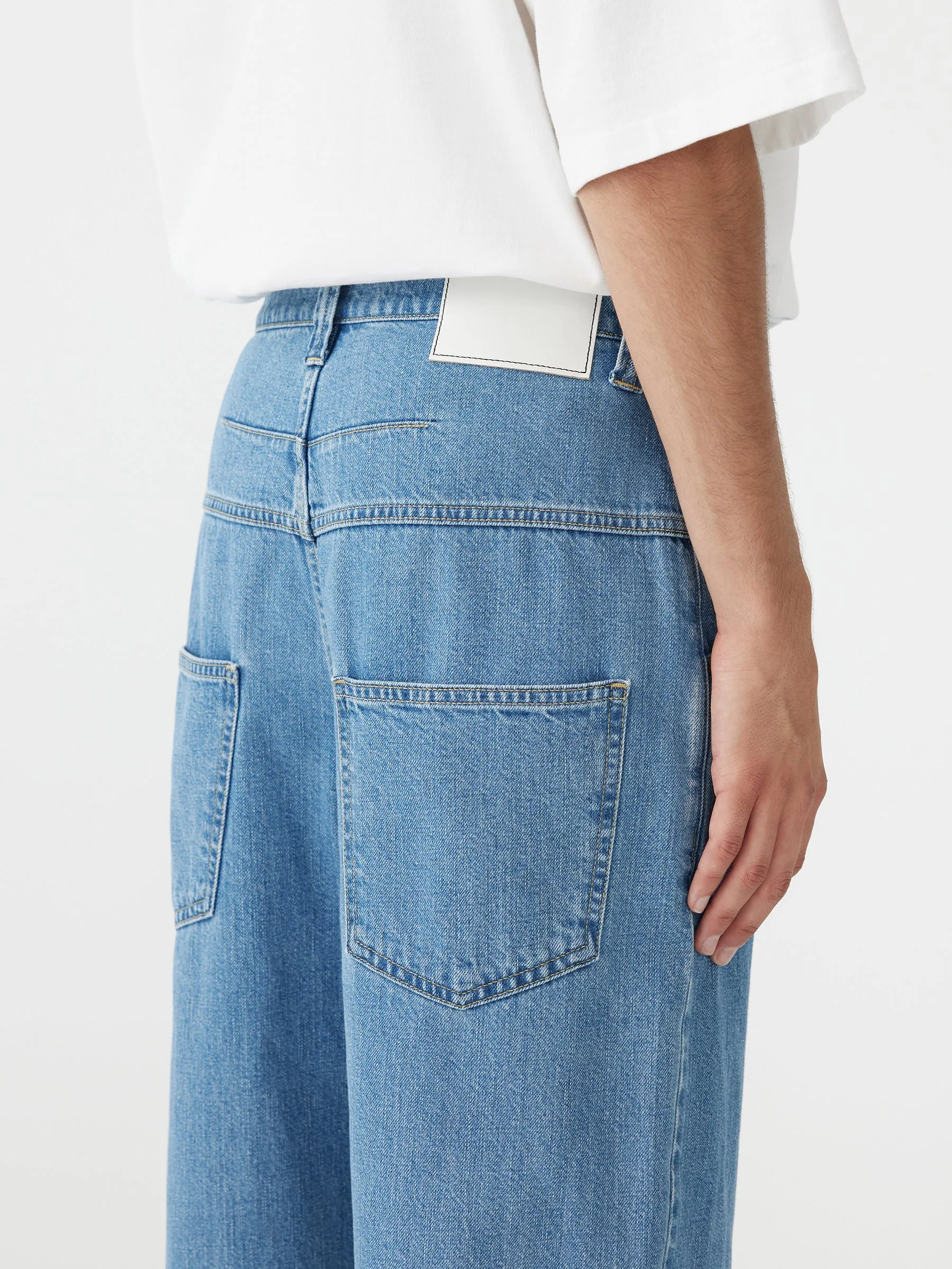 universal low rise jean