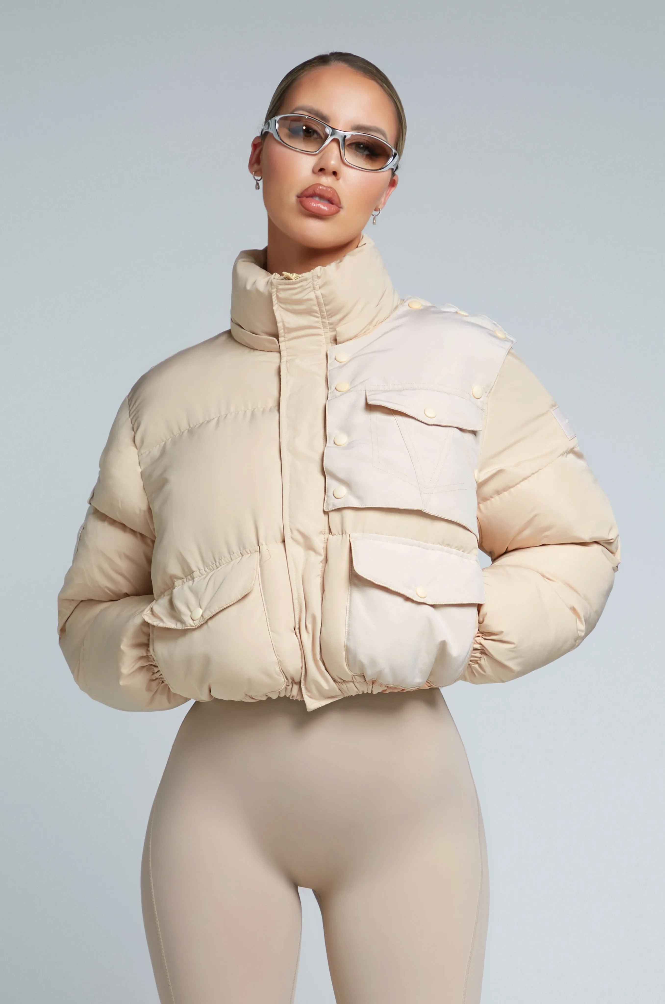 W23/24 KG Cropped Puffer Jacket - Latte