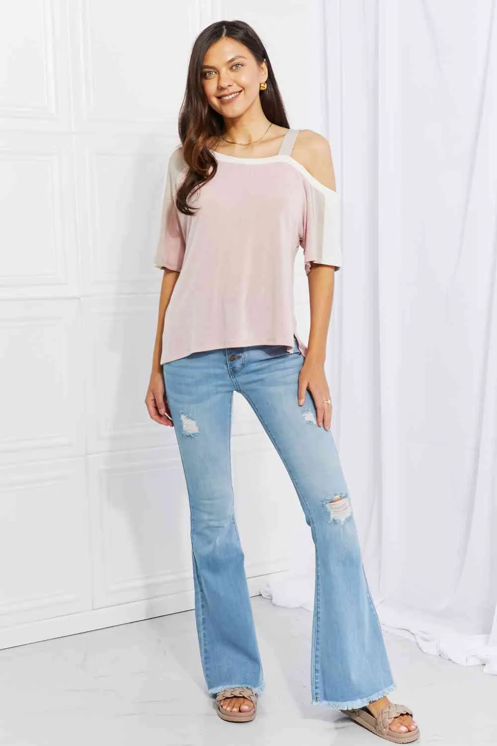 Women's Andree by Unit Full Size Something Simple Cold Shoulder Tee