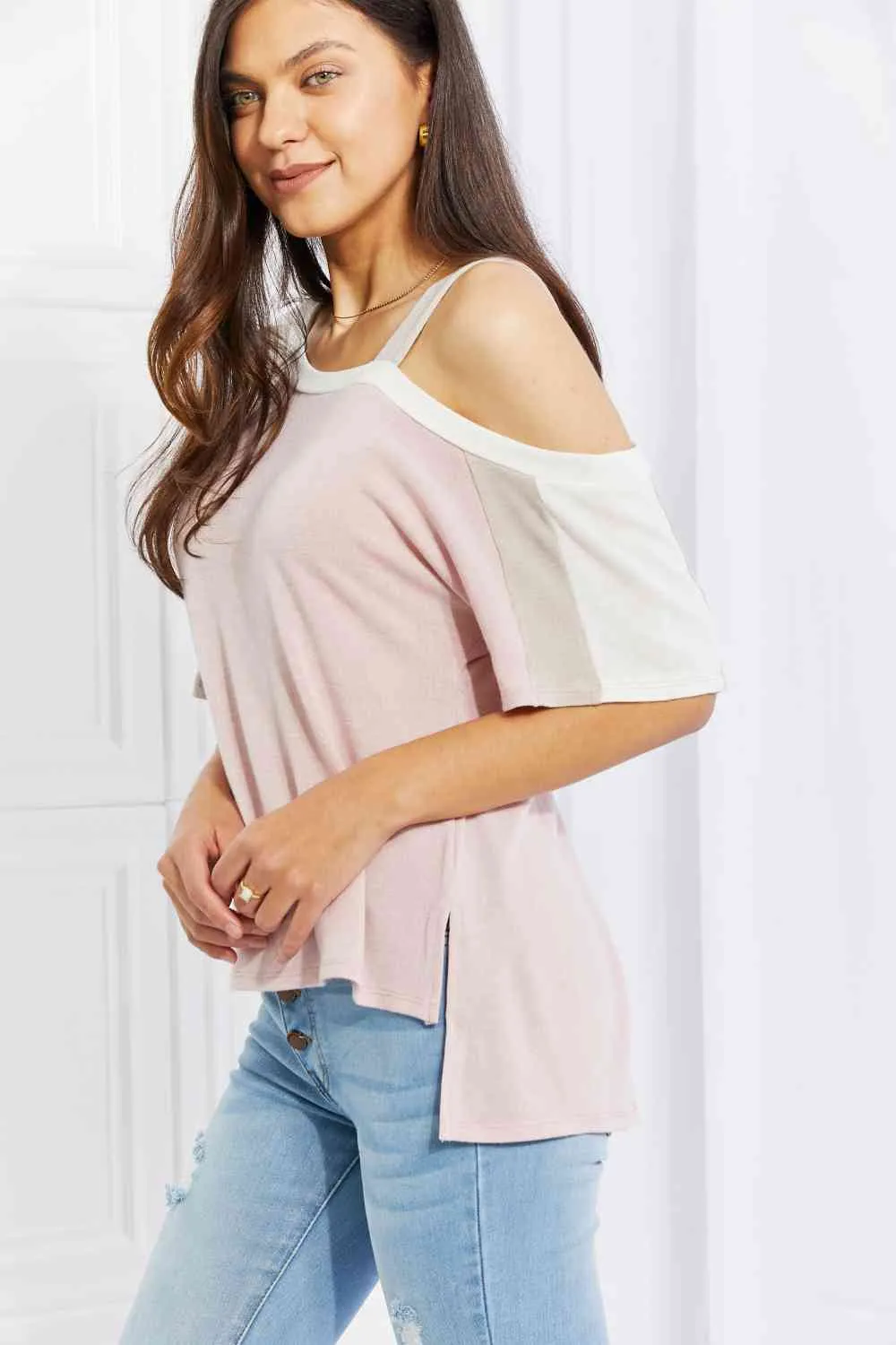 Women's Andree by Unit Full Size Something Simple Cold Shoulder Tee