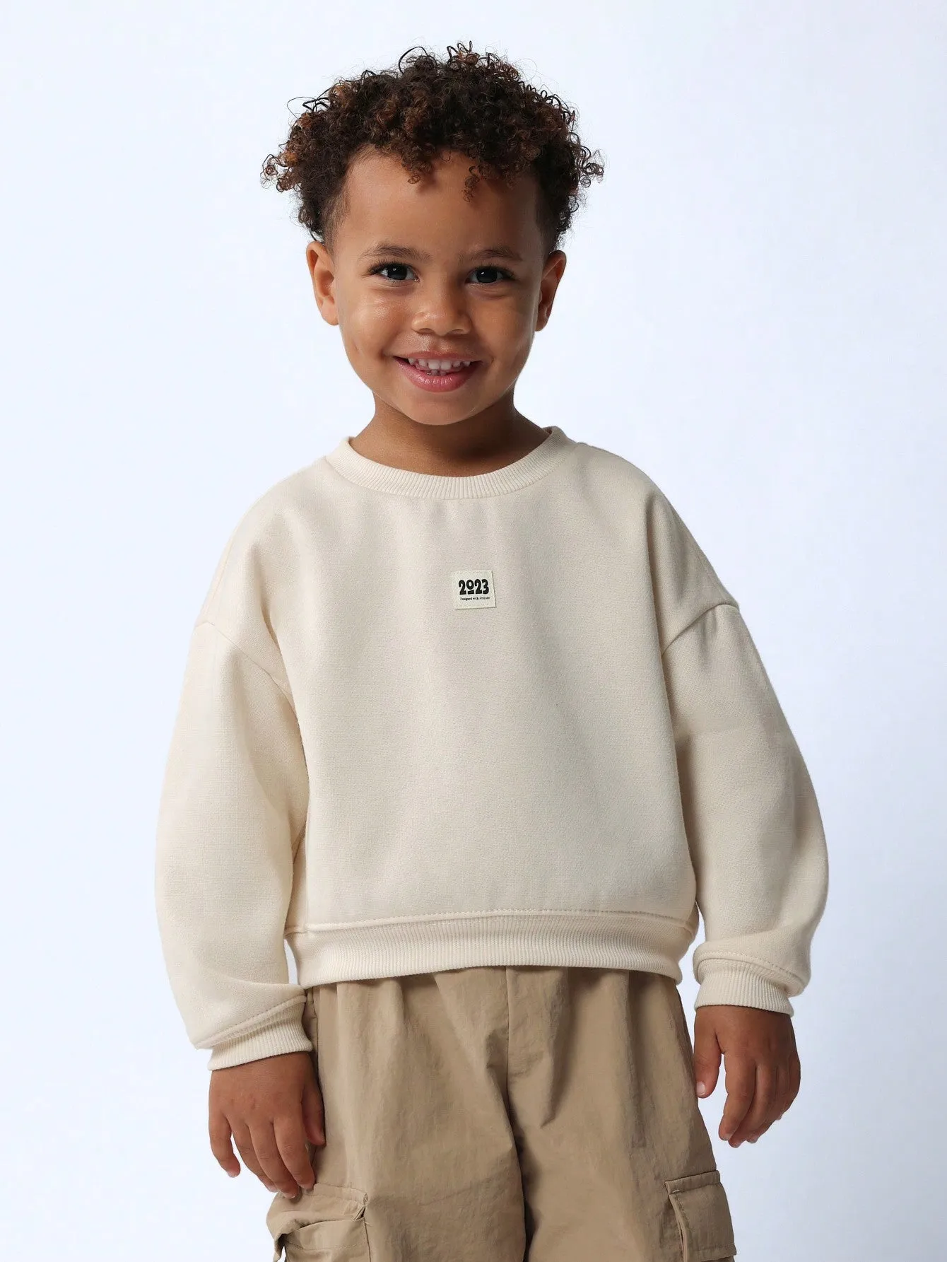 Young Boys Comfy Crew Neck Sweatshirt And Cargo Jogger 2 Piece Set